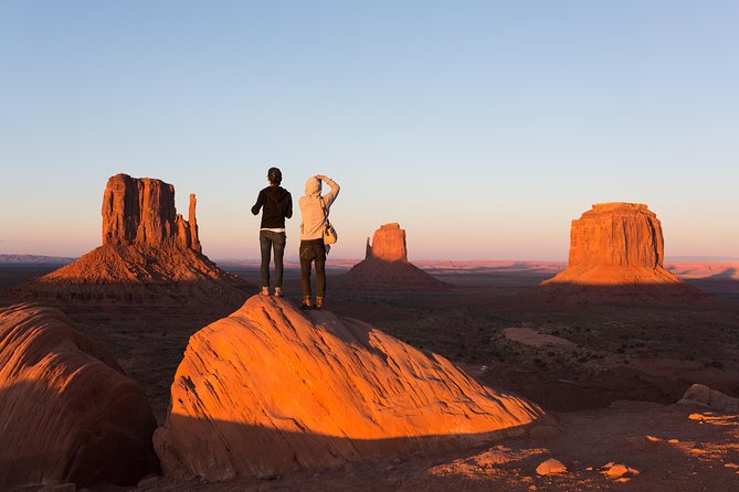 3-Day Tour: Zion, Bryce Canyon, Monument Valley and Grand Canyon - Bryce Canyon after dark: hoodoos and real weather