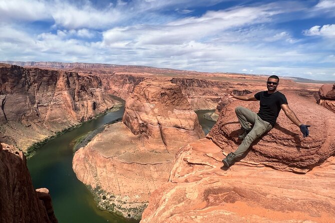 Antelope Canyon and Horseshoe Bend Day Trip from Las Vegas - Group size and vehicles: why comfort can change