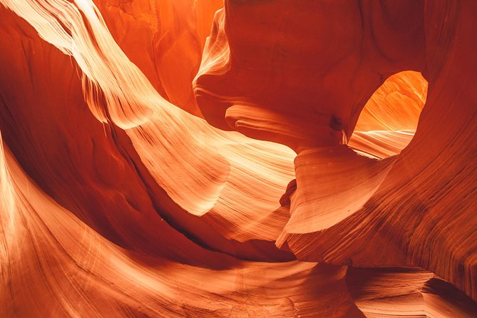 Antelope Canyon and Horseshoe Bend Small Group Tour from Vegas - What the Canyon Guide Actually Changes
