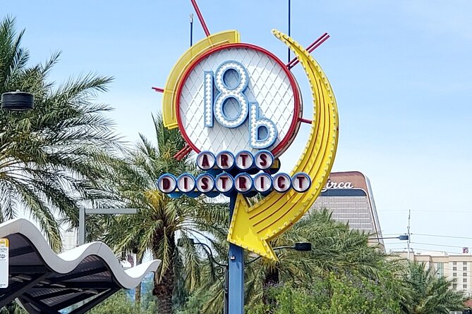Arts District Eats: Food, Art & Culture Walking Tour in Las Vegas - Stop 3: Main Street Peddlers Antique Mall (A Quick Reset)