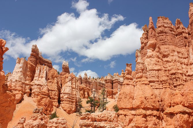 Bryce Canyon & Zion National Park from Las Vegas with Lunch, WiFi - Food, WiFi, and Comfort on a 13-Hour Day