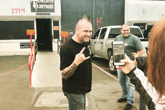 Count Kustom's Las Vegas Car Experience - Count’s Kustoms: Where the Cars, TV Vibes, and Souvenir Credit Collide