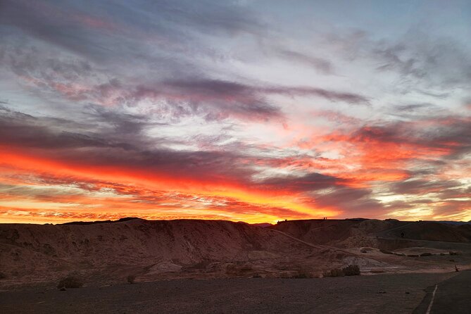 Death Valley Sunset and Stargazing Tour from Las Vegas - Why Death Valley at night feels like a different park