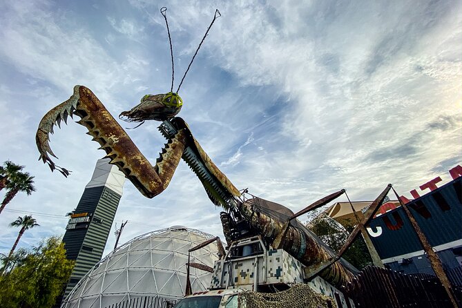 Downtown Las Vegas Food Tour of 6 Iconic Dishes & Hidden Gems - Stop 4: Fremont Street Experience Under the LED Canopy