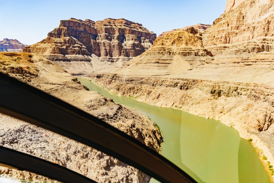 From Las Vegas: Grand Canyon Helicopter Tour with Champagne - Entering Maverick Helicopters: what “small group” feels like
