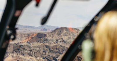 From Las Vegas: Grand Canyon Helicopter Tour with Champagne - The flight route from Vegas: Lake Mead to Hoover Dam to the canyon door
