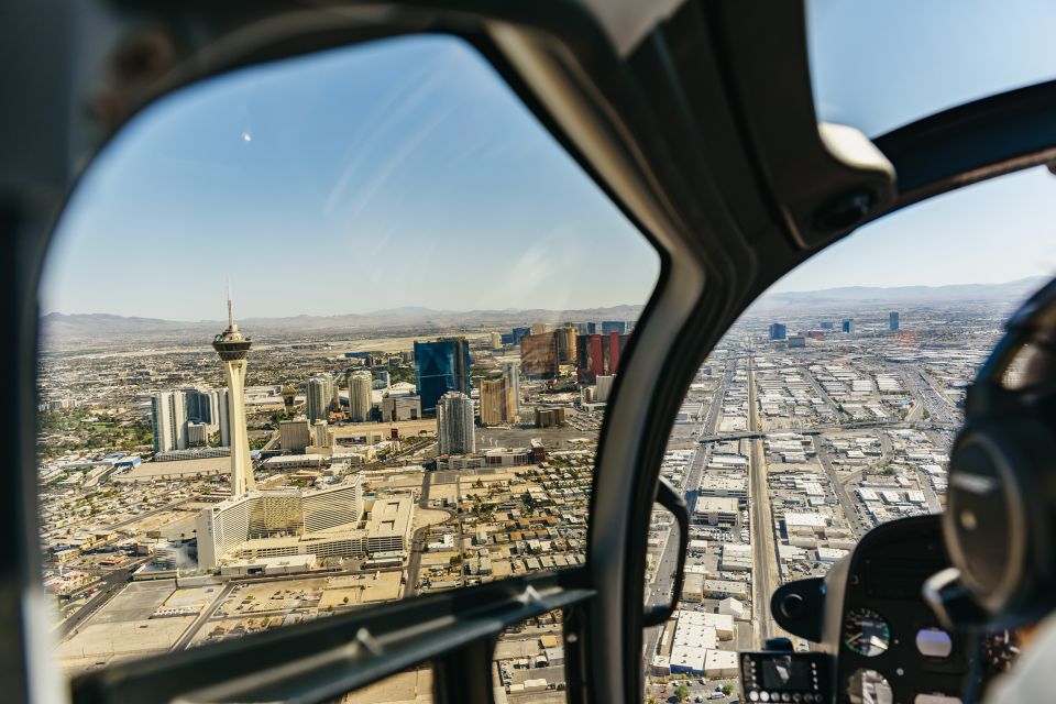 From Las Vegas: Grand Canyon Helicopter Tour with Champagne - Coming back through the canyon: the glow route and the Strip reveal