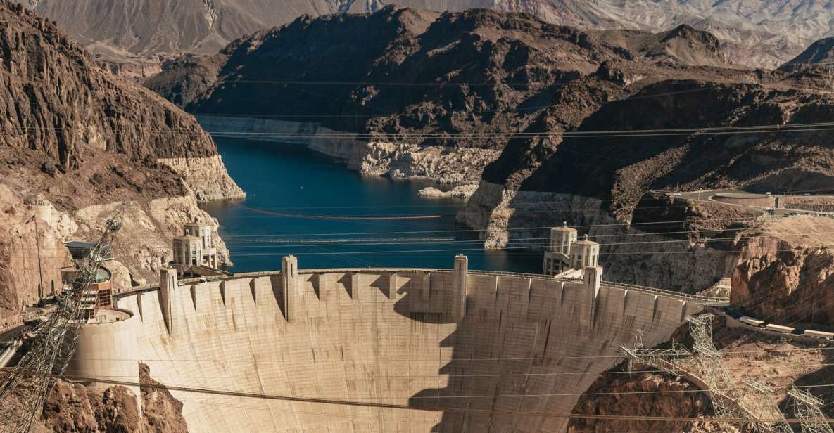 From Las Vegas: Hoover Dam Highlights Tour - Getting picked up at Treasure Island: easy start, real-world tip