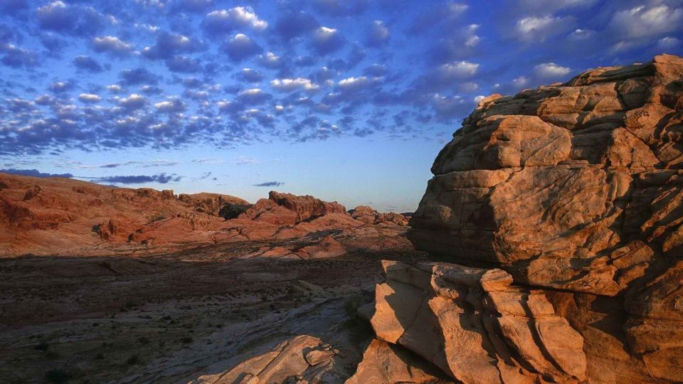 From Las Vegas: Valley of Fire State Park Tour - Visitor Center Time: A Smart Break Between Stops