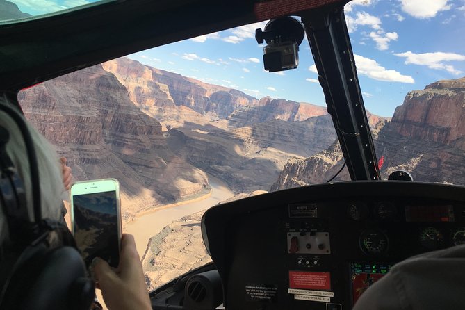 Grand Canyon Helicopter Tour and River Raft or Emerald Cave Kayak - Group size, timing, and why the day can feel long