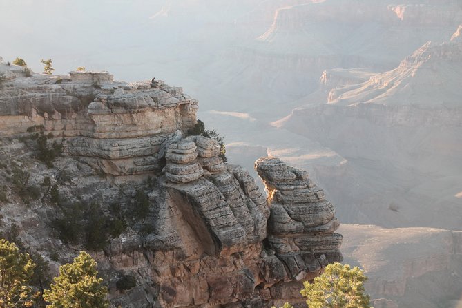Grand Canyon National Park South Rim Bus Tour from Las Vegas - Food plan: breakfast options, a lunch setup, and the big dinner stop reality