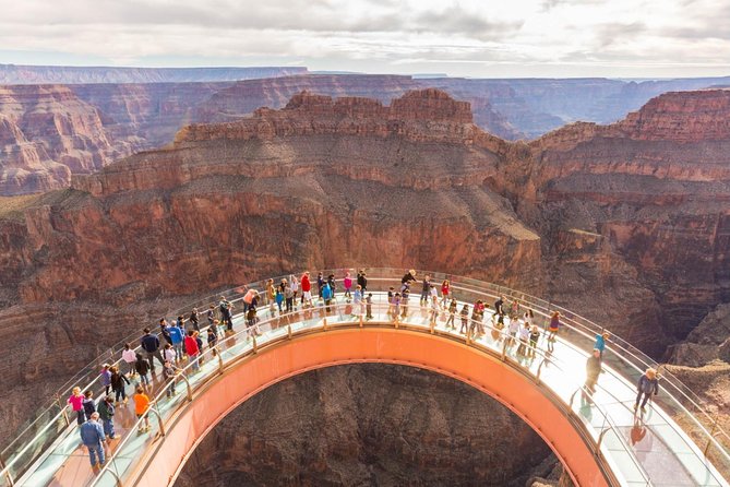 Grand Canyon West, Hoover Dam Photo Stop and Optional Skywalk - Grand Canyon West on the Hualapai Reservation: your main 4-hour window
