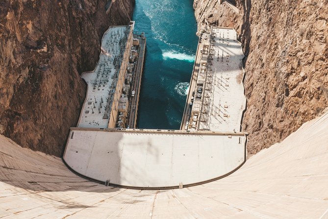Hoover Dam Highlights Tour from Las Vegas, WiFi - Walking the Dam Top: Art Deco Details, Statues, and Cafe Time