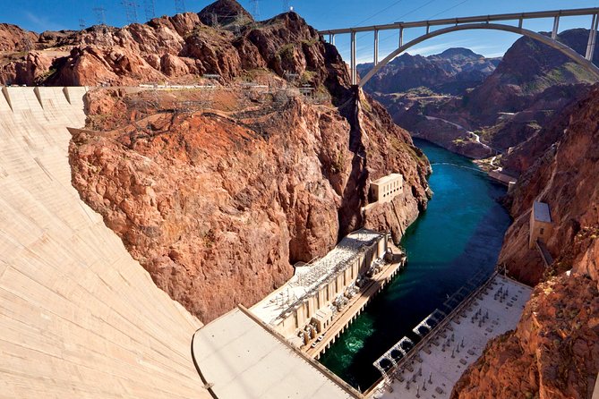 Hoover Dam Inside and Out - Inside the power plant: What the official tour adds (and what to consider)