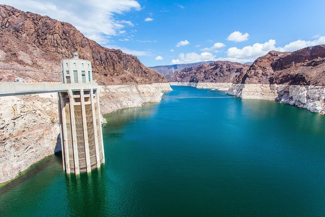 Hoover Dam Inside Tour from Las Vegas, WiFi - Guide Style Makes the Experience, So Read the Room