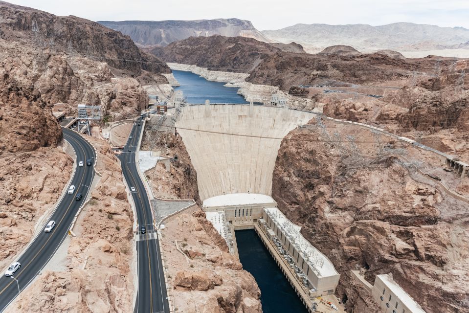 Las Vegas: 3-Hour VIP Hoover Dam Small-Group Mini Tour - Pickup From the Las Vegas Strip (and the Treasure Island rule)