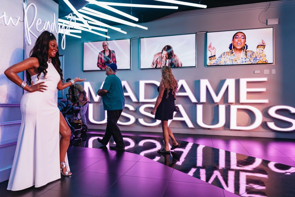 Las Vegas: Entry to Madame Tussauds with a Gondola Cruise - How the voucher and timing work in real life (so you don’t lose your day)