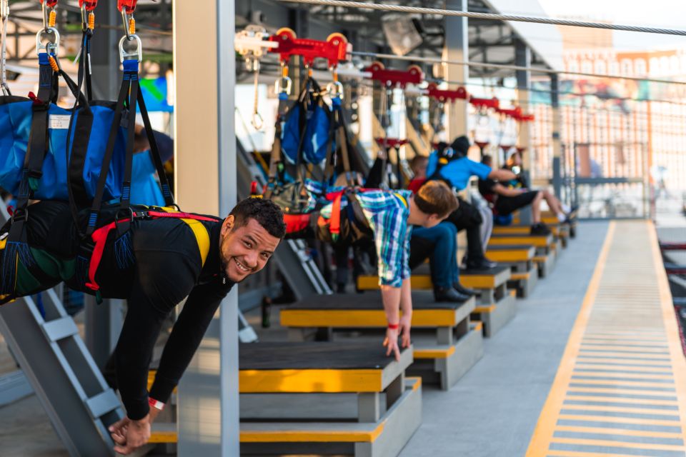 Las Vegas: FLY LINQ Zipline Ticket - From the Elevator to a 1,000-Foot Ride Above the Strip
