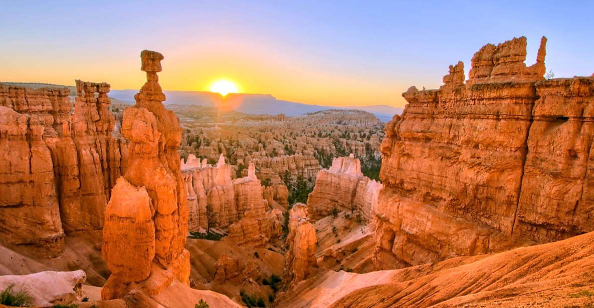 Las Vegas: Grand Canyon, Zion and Monument Valley 3-Day Tour - A short Las Vegas-to-Arizona sprint that still feels like a real trip