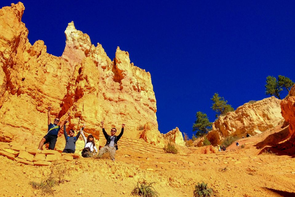 Las Vegas: Grand Canyon, Zion and Monument Valley 3-Day Tour - Monument Valley sunrise plus a Navajo-guided 4x4: the Western moment