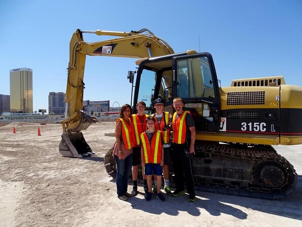 Las Vegas Heavy Equipment Playground: Dig, Push, and Play! - Key points before you go