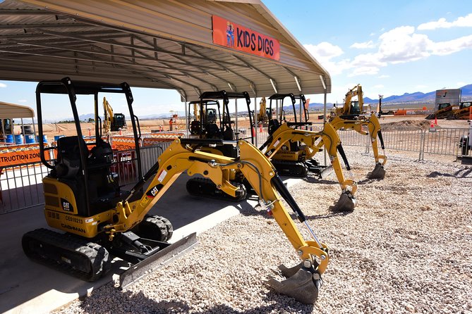 Las Vegas Heavy Equipment Playground: Dig, Push, and Play! - Time on the clock: what 1 hour 30 minutes really means