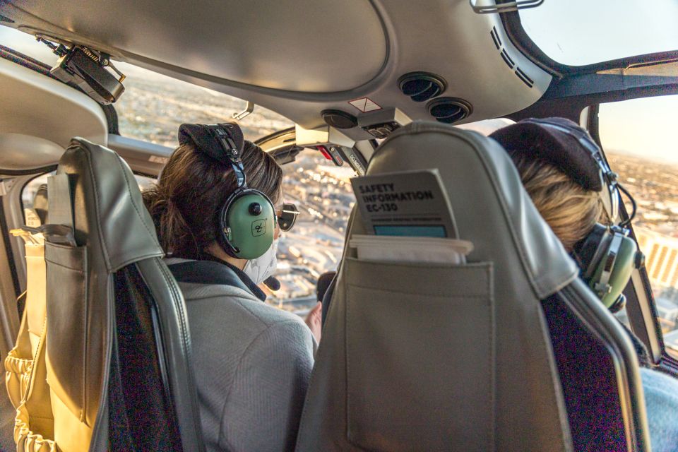 Las Vegas: Helicopter Night Flight over the Strip - Why a 10-minute night flight works so well