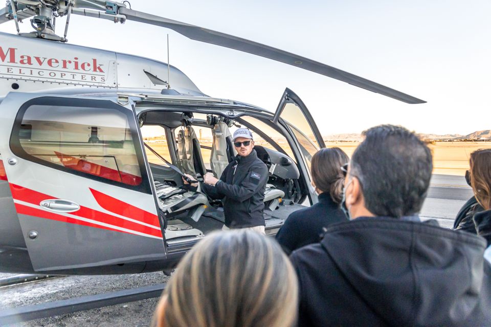 Las Vegas: Helicopter Night Flight over the Strip - Over the Strip at night: the landmarks you’ll actually recognize