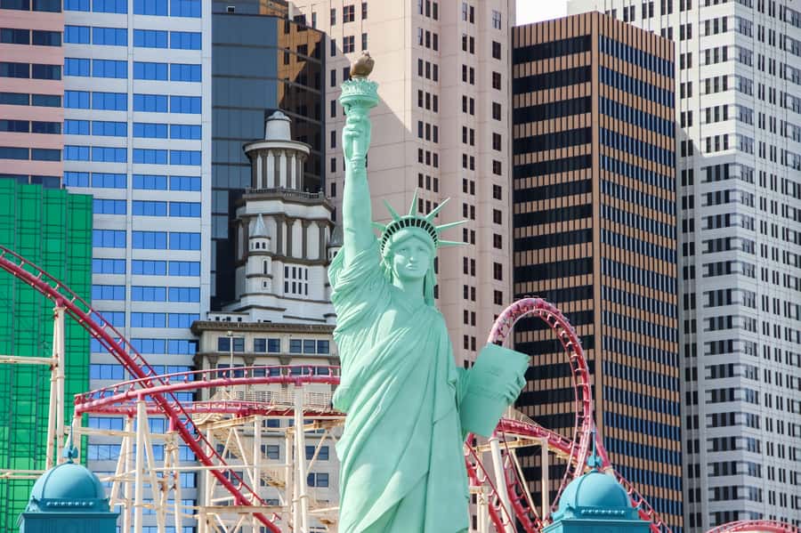 Las Vegas: New York-New York Hotel Big Apple Coaster Ride - Night vs. Day: Which One Fits Your Style?