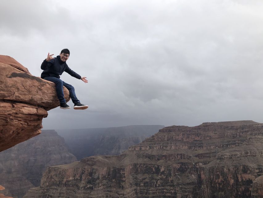 Las Vegas: Small-Group Grand Canyon Skywalk, Hoover Dam Tour - Hotel pickup, the Vegas sign photo stop, and breakfast that works with your wake-up time