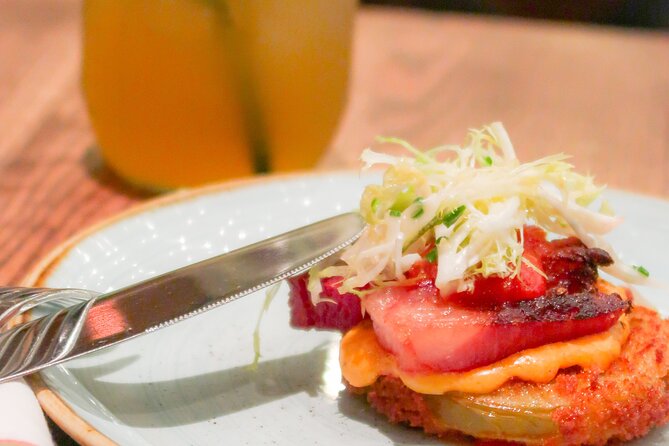 Las Vegas: The Strip's Celebrity Chefs Tour or Downtown Food Tour - Price and value: what $130 buys you in real terms
