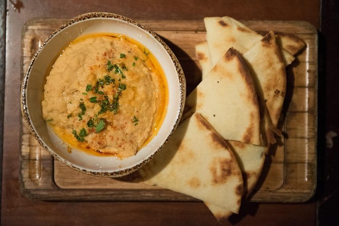 Las Vegas: The Strip's Celebrity Chefs Tour or Downtown Food Tour - Downtown Vegas bites: lobster montadito to charity pizza
