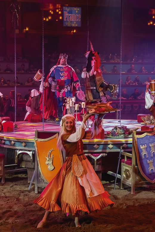Las Vegas: Tournament of Kings Show at Excalibur - Getting to Excalibur and Settling Into the Arena