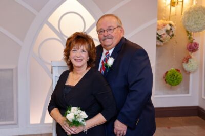 Las Vegas: Wedding or Vow Renewal at Graceland Chapel - Pickup by limo from your Strip hotel: saving time without extra hassle