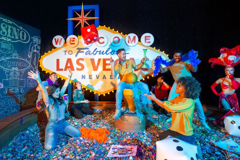 Madame Tussauds Wax Museum Las Vegas - Speakeasy Experience: Celebrity Secrets With a Vegas Night Twist