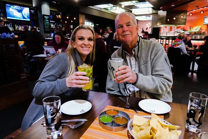 Private: Las Vegas The Strip's Celebrity Chefs Tour +7 Tastings - Weather, comfort, and the small logistics that affect your mood