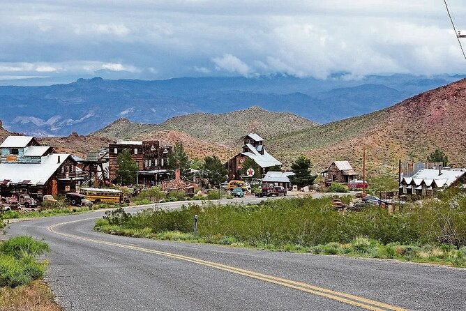 Red Rock Canyon, Nelson Ghost town,7 Magic Mountains, Hoover Dam - A 7:30 am, 5-stop Nevada escape from the Strip