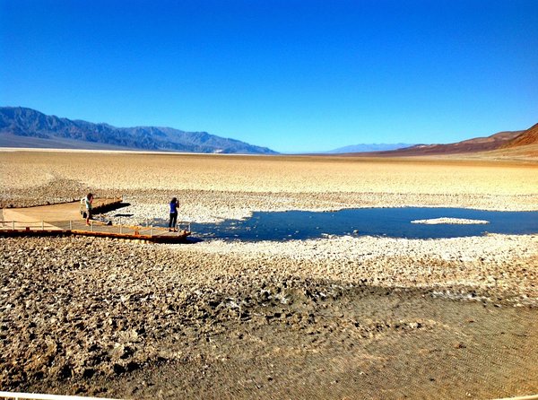 Small-Group Death Valley National Park Day Tour from Las Vegas - Artist’s Palette and Twenty Mule Team Canyon: Color You Can Explain