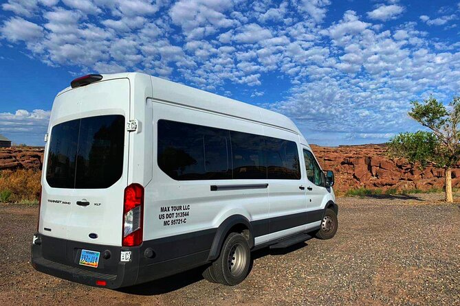 Small-Group Lower Antelope Canyon & Horseshoe Bend Tour w/ Lunch - Paris Las Vegas start: easy to find, no hotel pickup