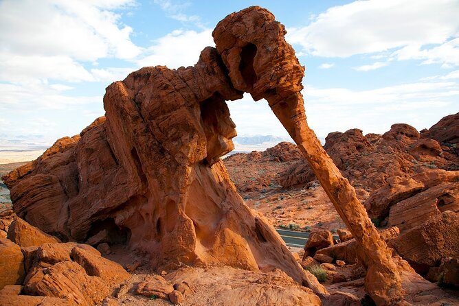 Small Group: Valley of Fire Half Day Tour from Las Vegas - Valley of Fire State Park: the “wow” factor starts with the geology