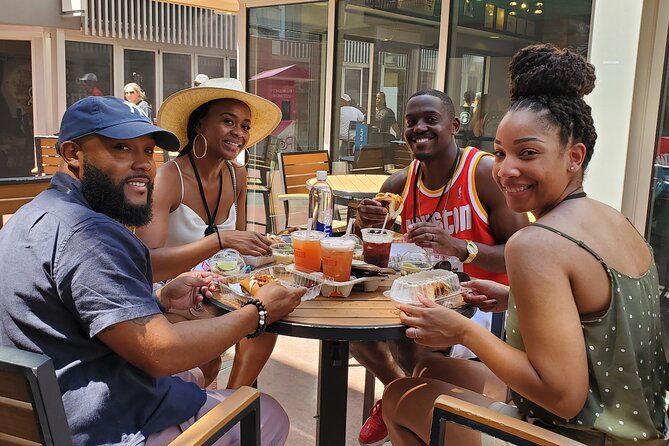 Taste the Vegas Strip: A Local’s Food Tour Experience - Stop 5: The LINQ Promenade Finale With Big-Filling Comfort