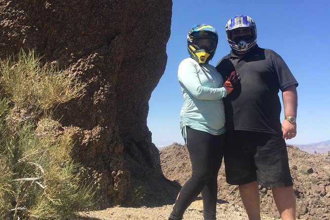 Ultimate Hidden Valley and Primm RZR Adventure from Las Vegas - Seven Magic Mountains: a fast cultural photo stop outside Las Vegas