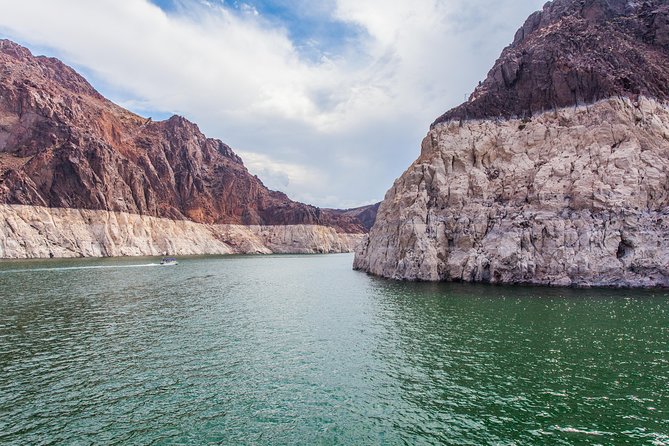 Ultimate Hoover Dam Tour from Las Vegas - Should you book it? My quick decision guide