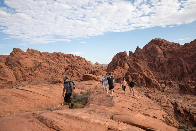 Valley of Fire Guided Hike from Las Vegas - Petroglyphs and the Human Story Behind the Red Rock