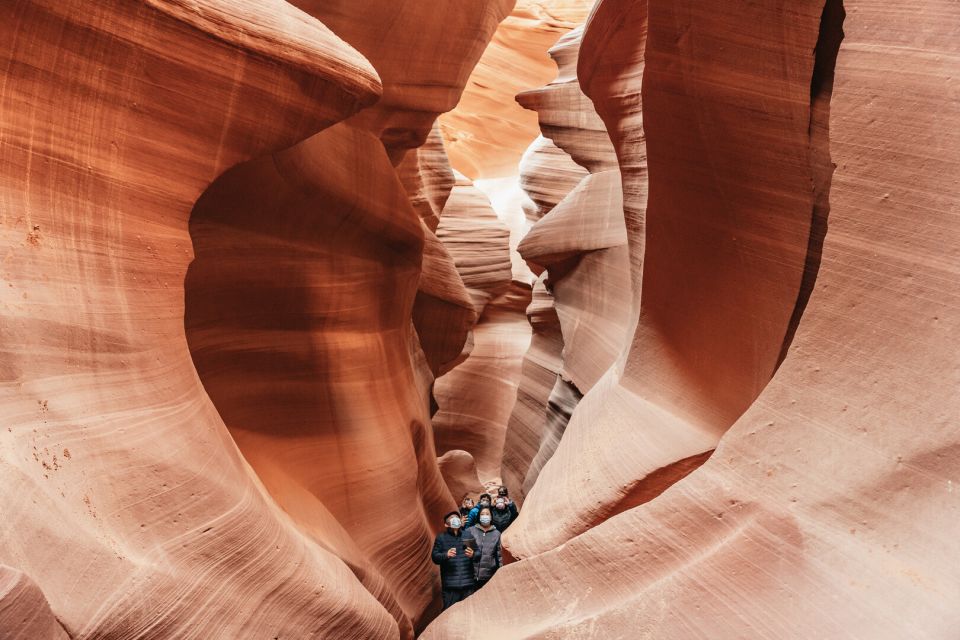 Vegas: Antelope Canyon & Horseshoe Bend Tour at Golden Hour - Breakfast in St. George, Utah: the smart start before the long drive