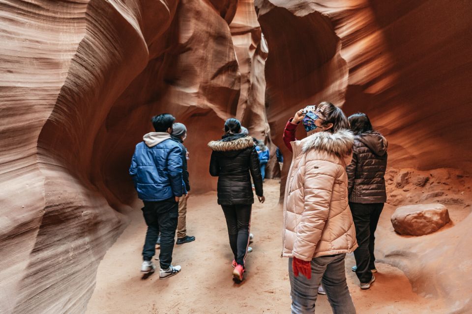 Vegas: Antelope Canyon & Horseshoe Bend Tour at Golden Hour - Glen Canyon Dam Overlook: the panoramic payoff