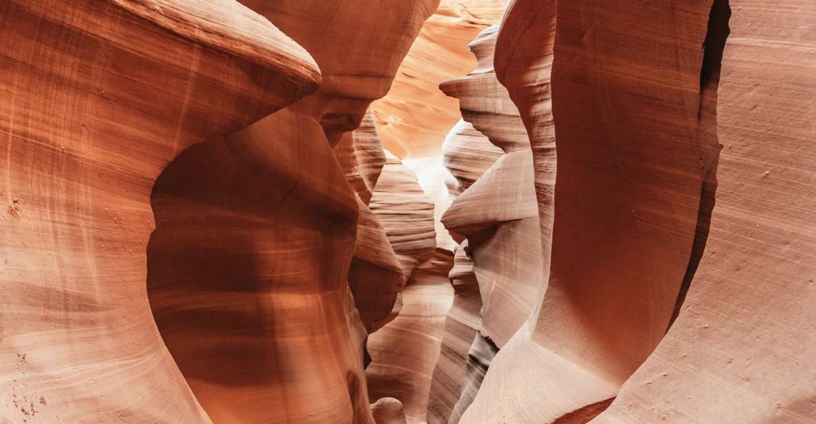 Vegas: Antelope Canyon & Horseshoe Bend Tour at Golden Hour - Price and value: is $209 fair for this itinerary?