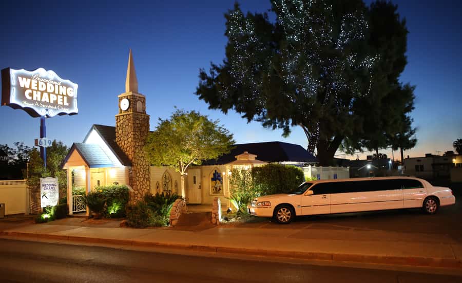 Vegas: Elvis-Themed Graceland Chapel Wedding or Vow Renewal - Elvis impersonator + vows + three songs: the heart of the ceremony