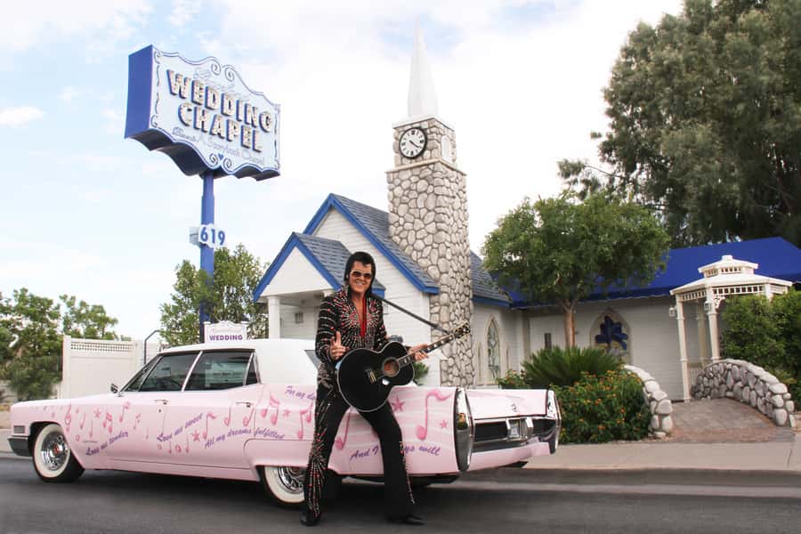 Vegas: Elvis-Themed Graceland Chapel Wedding or Vow Renewal - Should you book the Elvis-Themed Graceland Chapel ceremony?